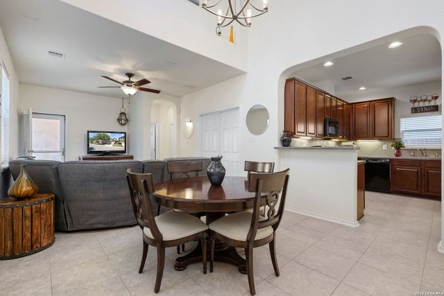 6909 ABBEY FLS, San Antonio, TX 78249