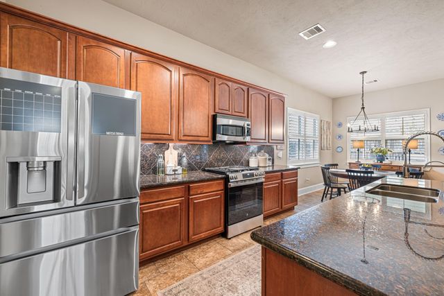 1610 Du Barry Lane, Houston, TX 77018