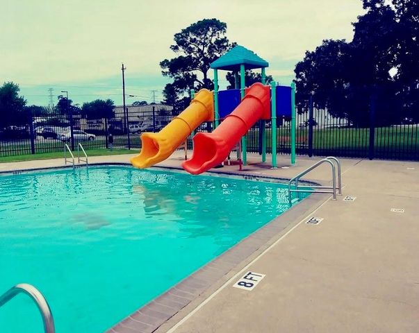 1610 Du Barry Lane, Houston, TX 77018