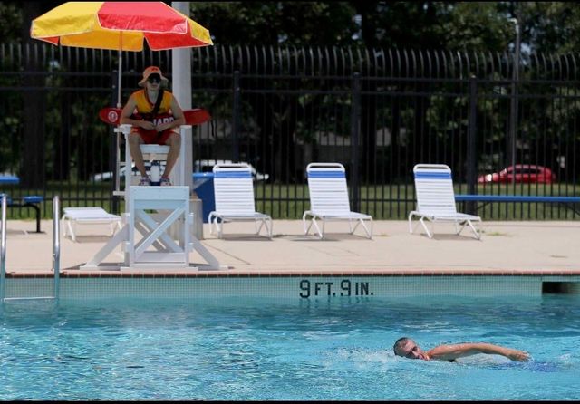 1610 Du Barry Lane, Houston, TX 77018