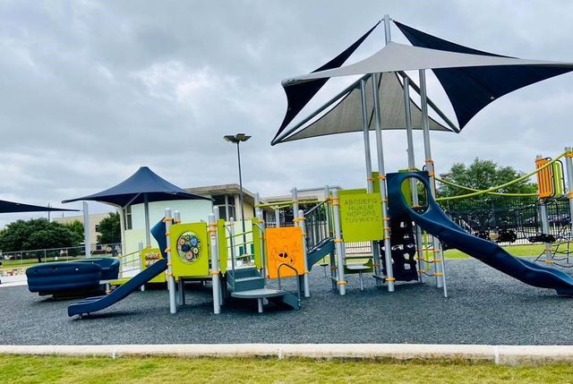 1610 Du Barry Lane, Houston, TX 77018