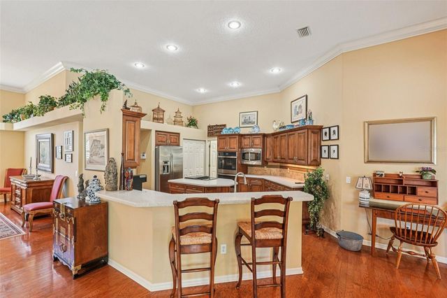 417 HUNTRIDGE DRIVE, Venice, FL 34292