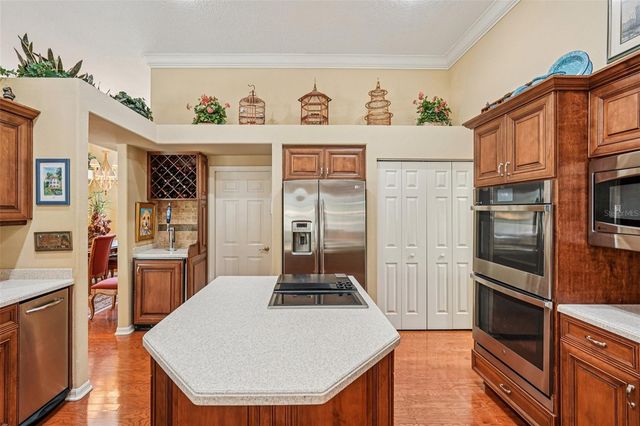 417 HUNTRIDGE DRIVE, Venice, FL 34292