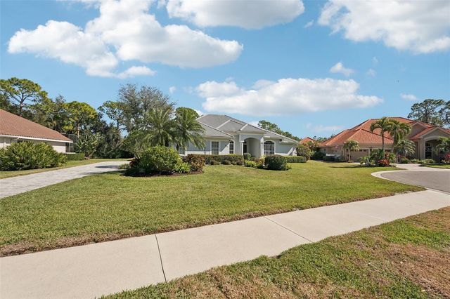 417 HUNTRIDGE DRIVE, Venice, FL 34292