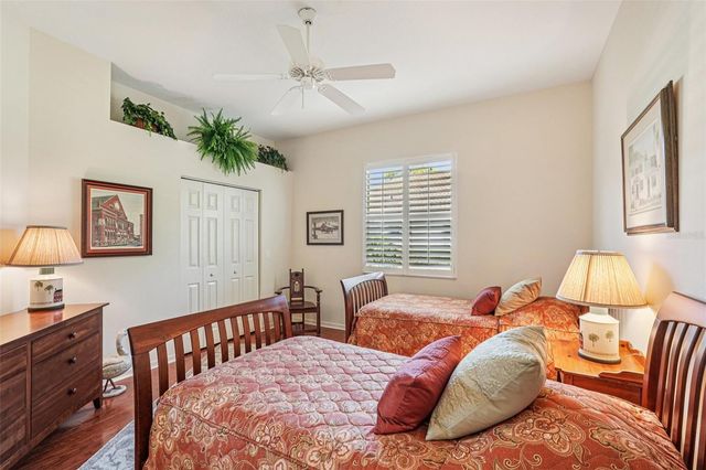 417 HUNTRIDGE DRIVE, Venice, FL 34292