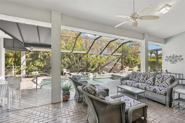 417 HUNTRIDGE DRIVE, Venice, FL 34292