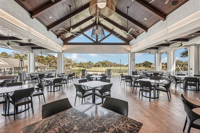 417 HUNTRIDGE DRIVE, Venice, FL 34292