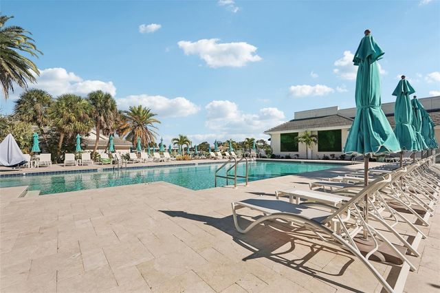 417 HUNTRIDGE DRIVE, Venice, FL 34292