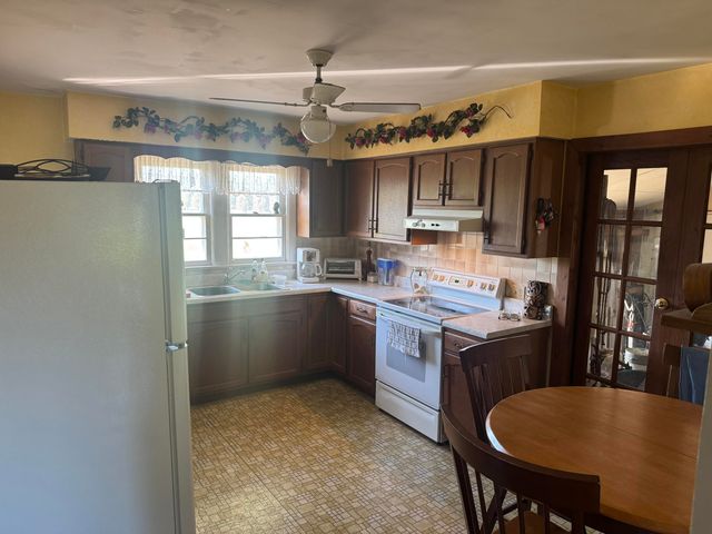 5095 W National Road 5095 W National Road, Springfield, OH 45504