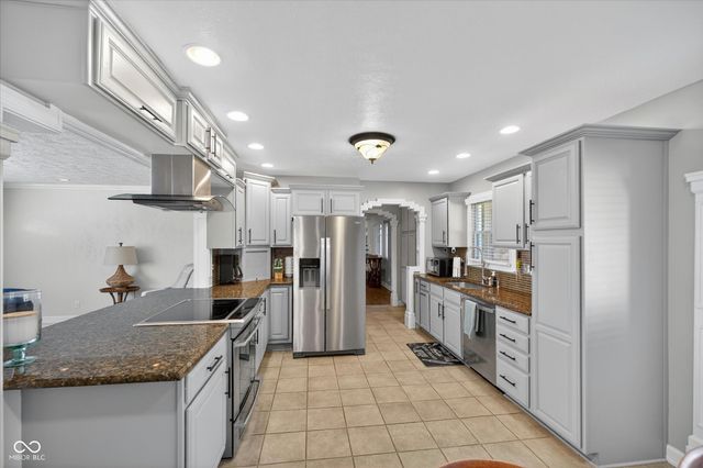 2360 Stringtown Pike, Cicero, IN 46034