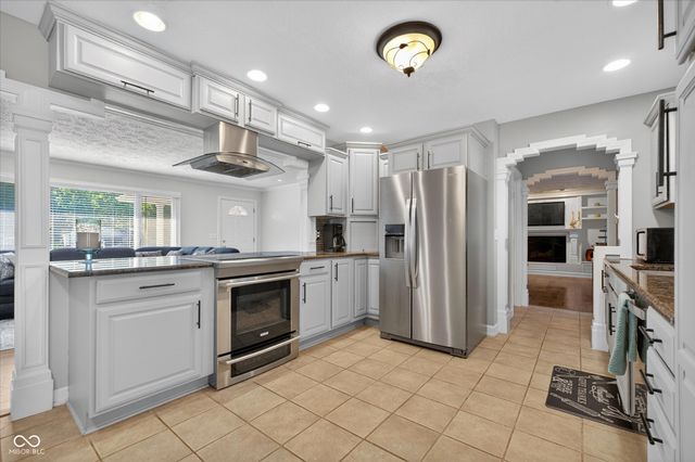 2360 Stringtown Pike, Cicero, IN 46034