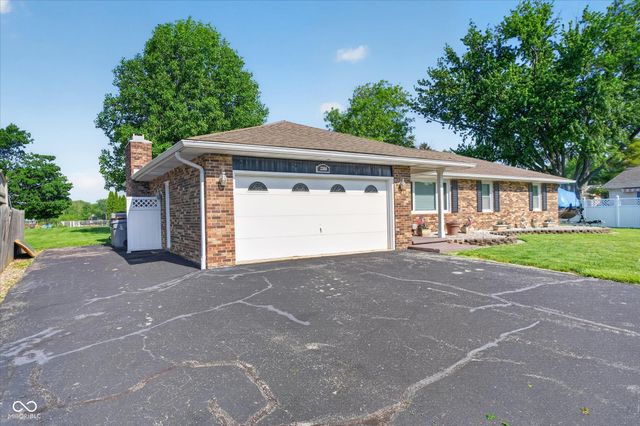 2360 Stringtown Pike, Cicero, IN 46034