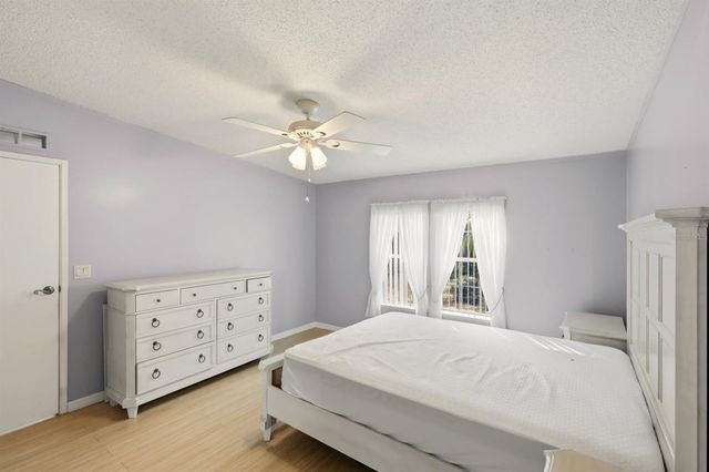 8414 CASTLE GARDEN ROAD, Palmetto, FL 34221