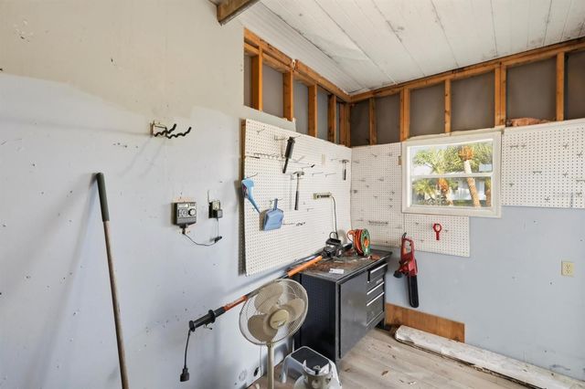 8414 CASTLE GARDEN ROAD, Palmetto, FL 34221