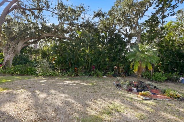 8414 CASTLE GARDEN ROAD, Palmetto, FL 34221