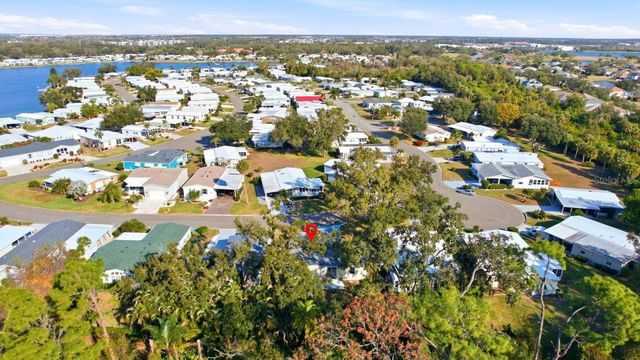 8414 CASTLE GARDEN ROAD, Palmetto, FL 34221