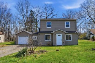 1555 Ambre Drive, Akron, OH 44312