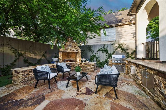 4504 Holly Street, Bellaire, TX 77401