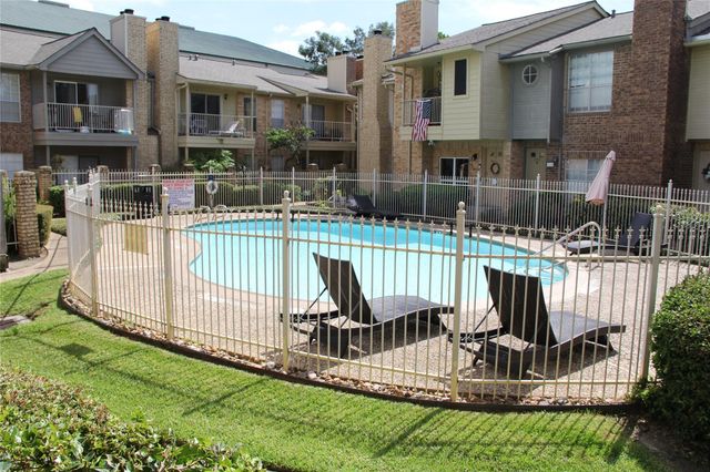 11201 Lynbrook Drive 2903, Houston, TX 77042
