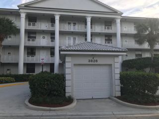 3826 Whitehall Drive 304, West Palm Beach, FL 33401