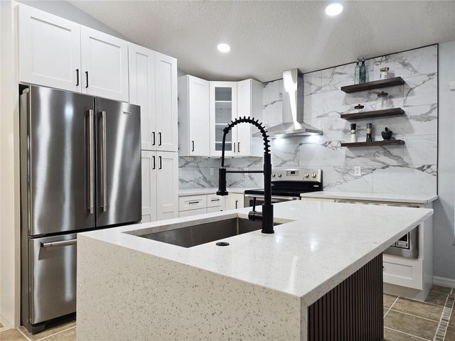 531 1ST AVENUE, Altamonte Springs, FL 32714