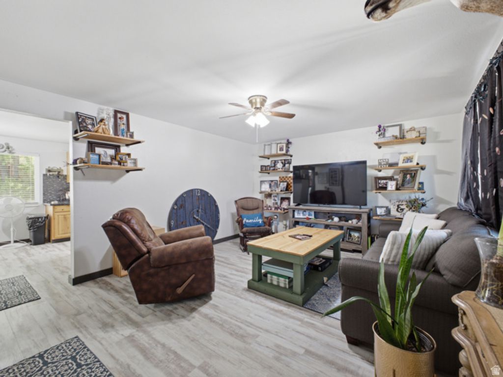 1147 S 730 W, Payson, UT 84651 — photo 2