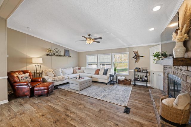 10152 Dallas Hollow Road, Soddy Daisy, TN 37379