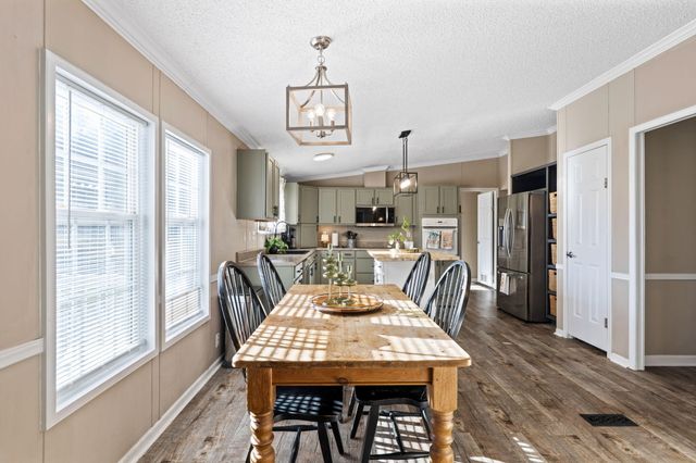 10152 Dallas Hollow Road, Soddy Daisy, TN 37379