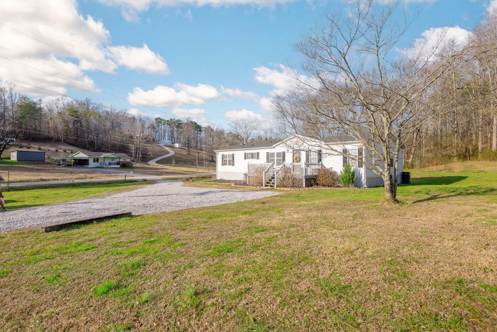 10152 Dallas Hollow Road, Soddy Daisy, TN 37379