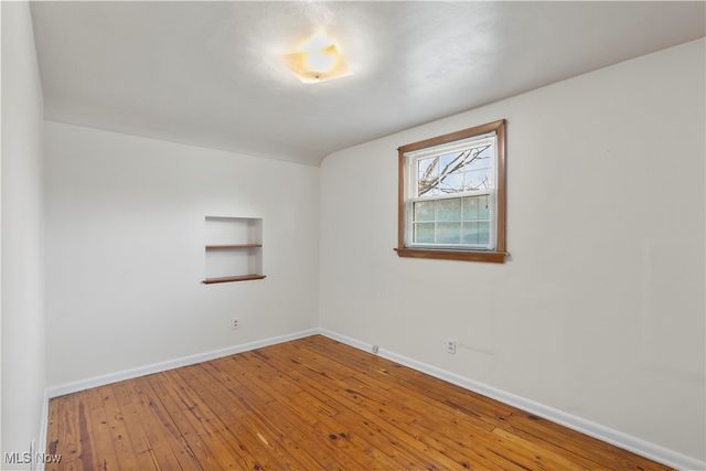 25031 Glenbrook Boulevard, Euclid, OH 44117