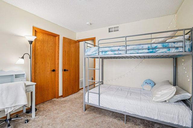 1760 209th Avenue NE, East Bethel, MN 55011