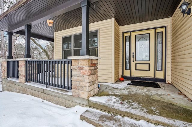 1760 209th Avenue NE, East Bethel, MN 55011