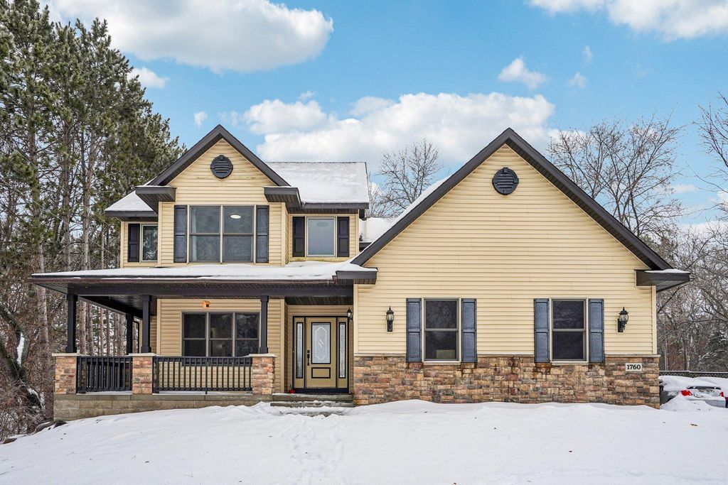 1760 209th Avenue NE, East Bethel, MN 55011