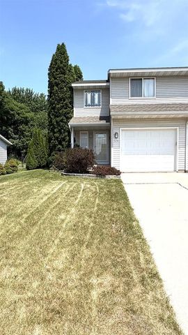 529 Kings Lynn Road, Stoughton, WI 53589
