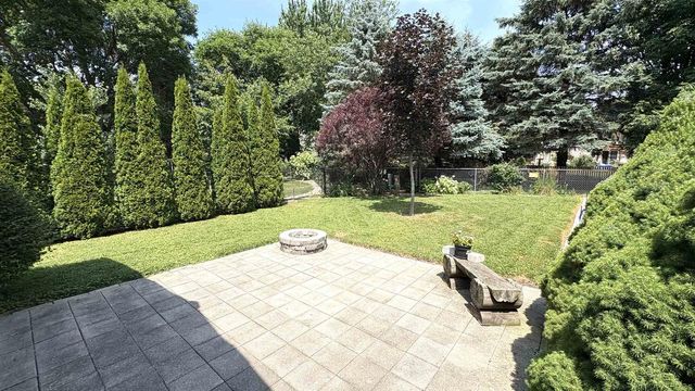 529 Kings Lynn Road, Stoughton, WI 53589