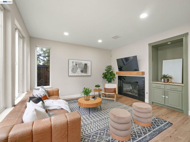 4907 Winterbrook Ave, Dublin, CA 94568