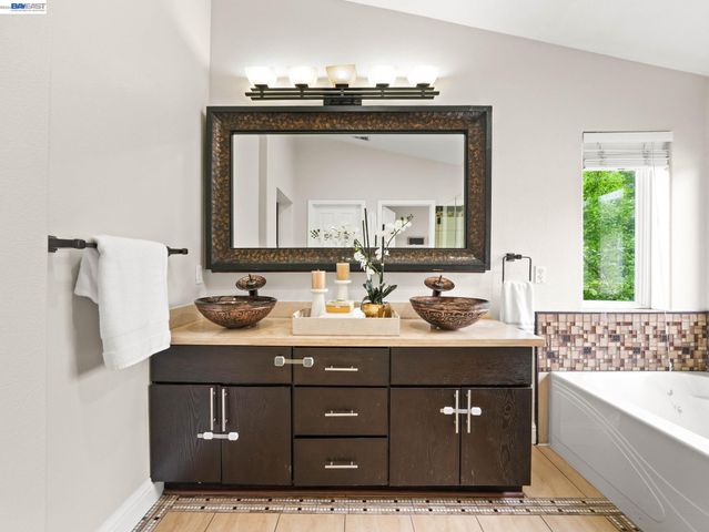 4907 Winterbrook Ave, Dublin, CA 94568