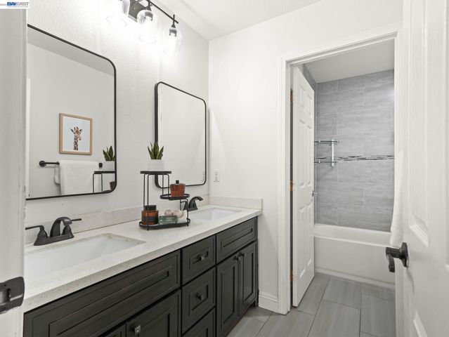 4907 Winterbrook Ave, Dublin, CA 94568