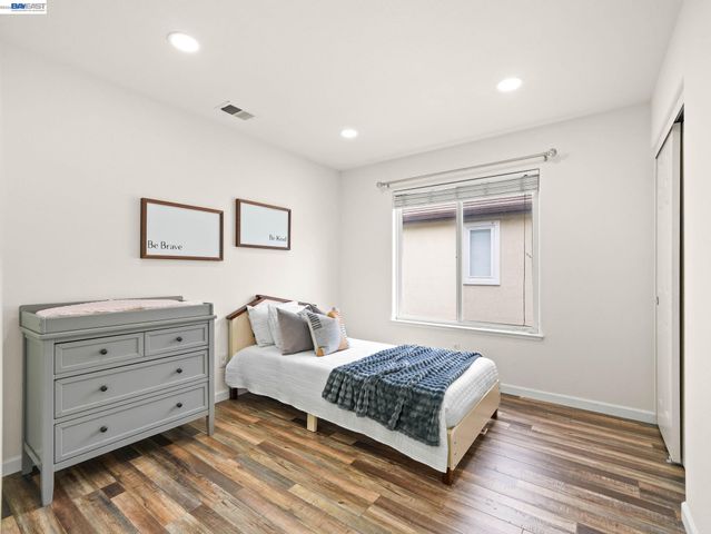 4907 Winterbrook Ave, Dublin, CA 94568