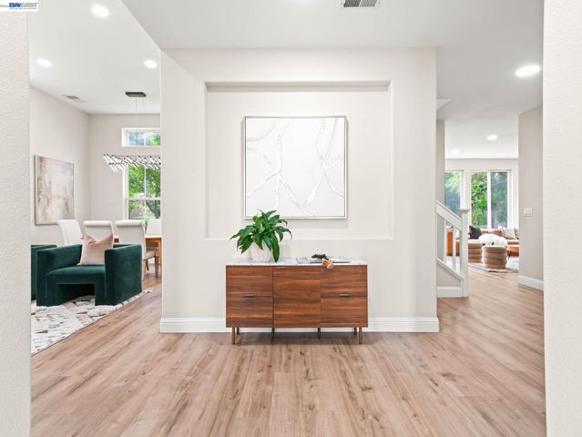 4907 Winterbrook Ave, Dublin, CA 94568