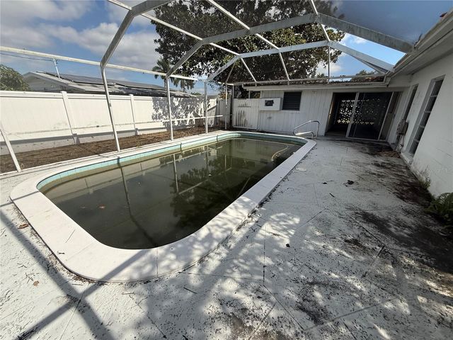 4516 57TH STREET W, Bradenton, FL 34210