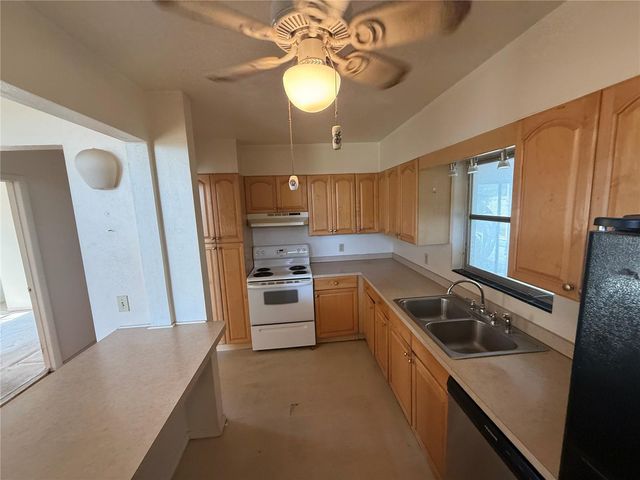 4516 57TH STREET W, Bradenton, FL 34210