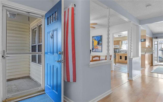 3913 Lombard CT, Virginia Beach, VA 23453