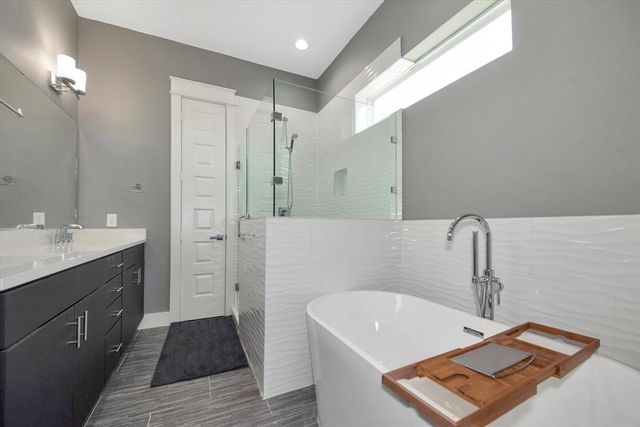 2114 Engelmohr Street A, Houston, TX 77054
