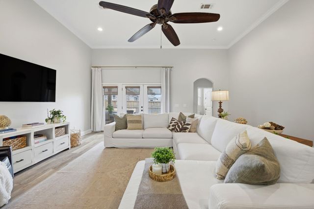 2102 Palmetto Lake Drive, Navarre, FL 32566