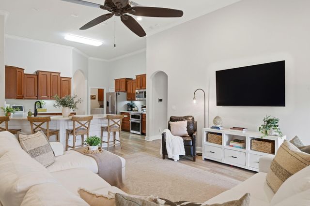 2102 Palmetto Lake Drive, Navarre, FL 32566