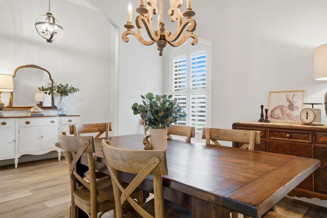 2102 Palmetto Lake Drive, Navarre, FL 32566