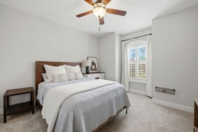 2102 Palmetto Lake Drive, Navarre, FL 32566