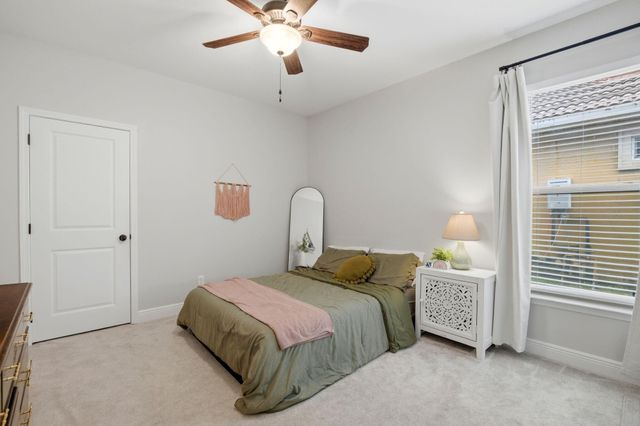 2102 Palmetto Lake Drive, Navarre, FL 32566