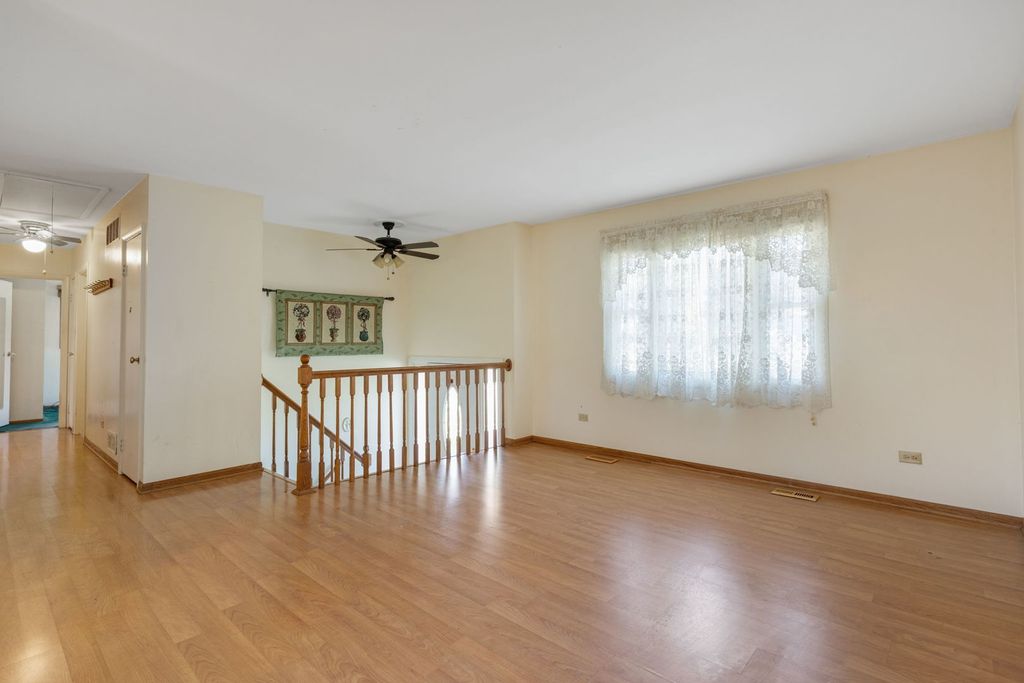 1446 Van Meter Drive, Glendale Heights, IL 60139 — photo 5